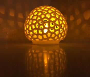 Voronoi LED mushroom cap tealight shade