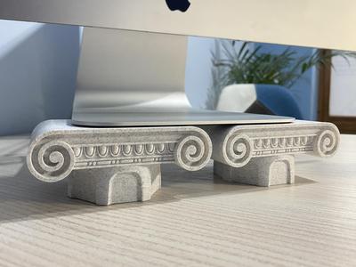 Ionic Capitel monitor lifter with Bambulab spool