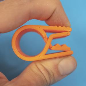 Round Compliant Clips