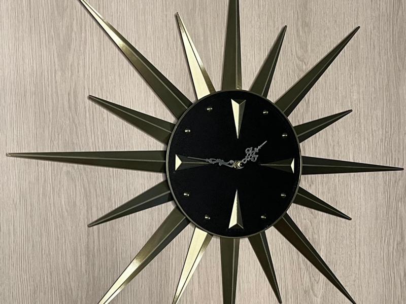 MCM Greenstamp Starburst Clock