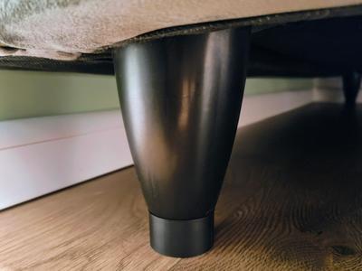 Sturdy bed leg riser (25mm / 1 inch)