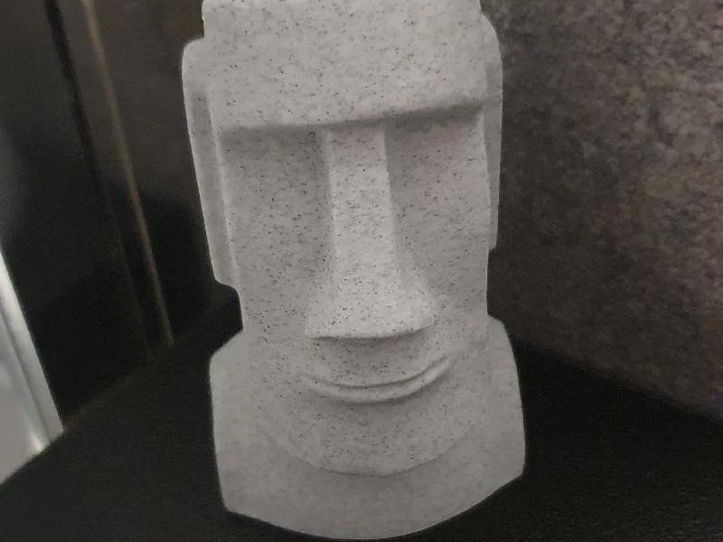 Mini Moai – Timeless Guardian