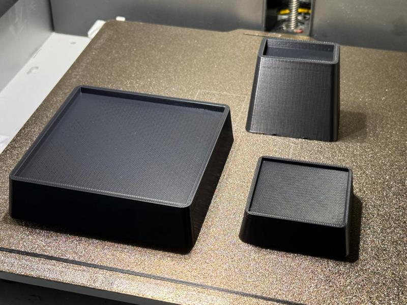 Parametric Furniture Riser / Lift