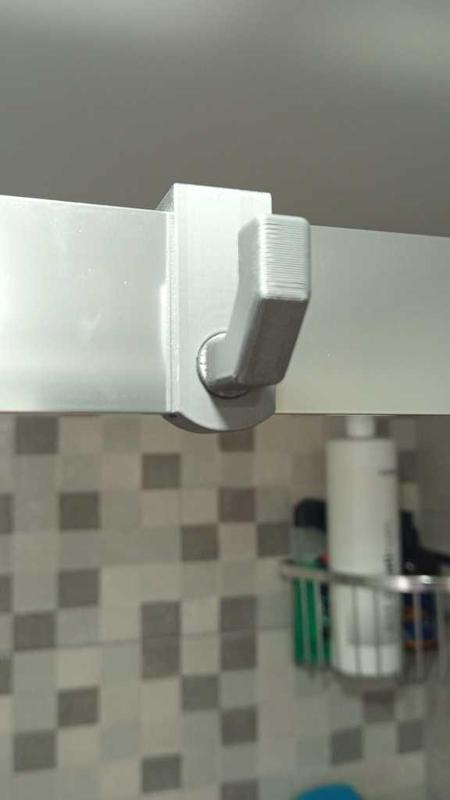 Bathroom towel hanger