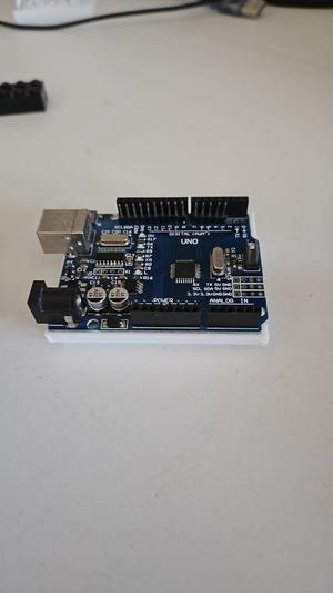 Arduino uno lego case