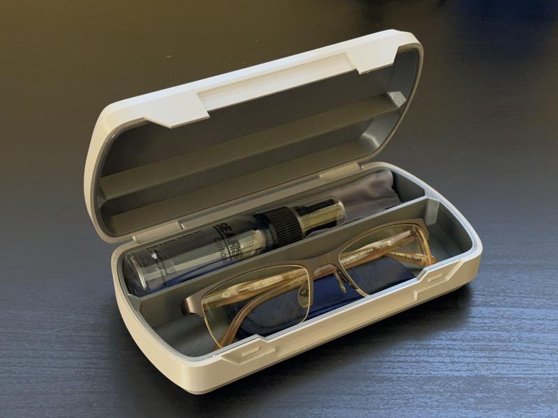 High Capacity Glasses Case