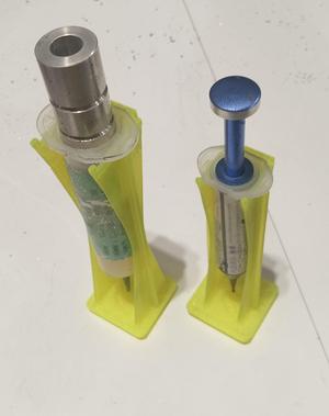 Gridfinity Flux / Solder Paste / UV Mask Syringe stand 10cc & 30cc