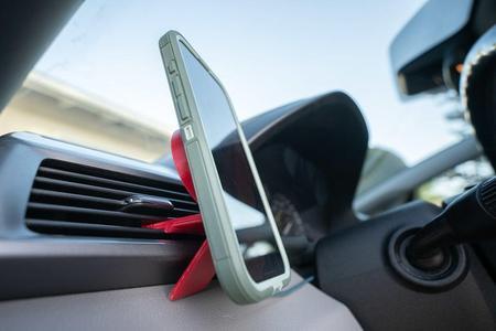 Honda Odyssey Vent MagSafe Phone Mount