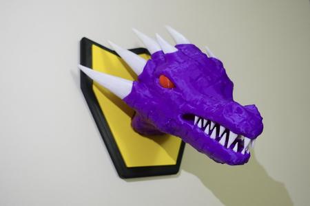 Dragon Head Wall Decor