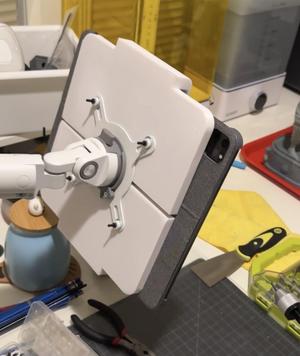 Ipad Pro 12.9" - VESA Mount 