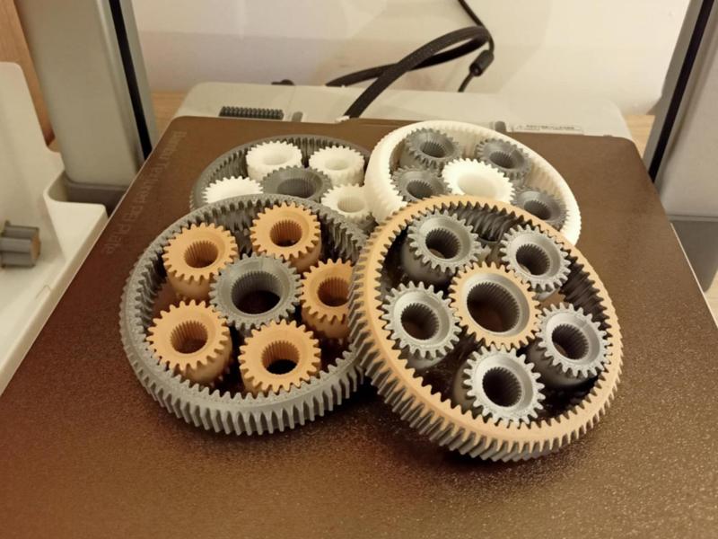 Fidget spinner
