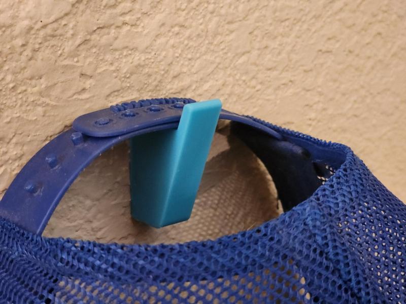 Push-Pin Hat Hook