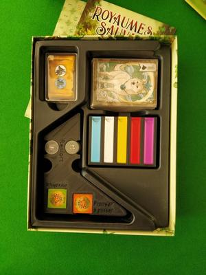 Les royaumes sauvages insert ( Animal Kingdoms organizer)