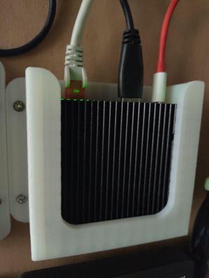 Radxa E25 wall mount
