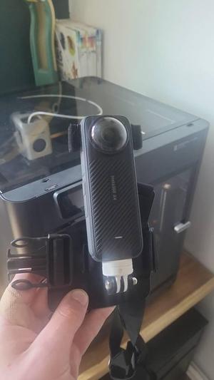 Gopro 3 prong connector to insta360 1/4 inch thread
