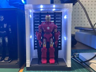 Blooko Iron Man - Block Man Armor Garage - Luminous Edition