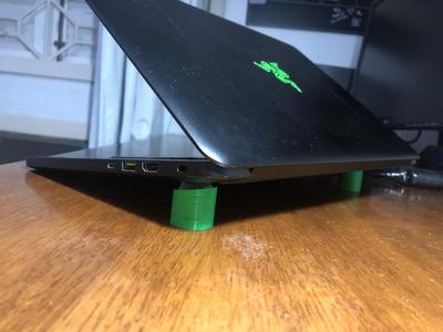 Portable Laptop stand (with magnets)