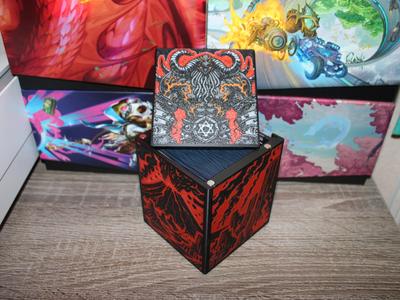 MTG EDH Commander Showcase Deck Box - Kardur