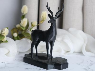 Geometric Stag Sculpture for Elegant Desk Decor