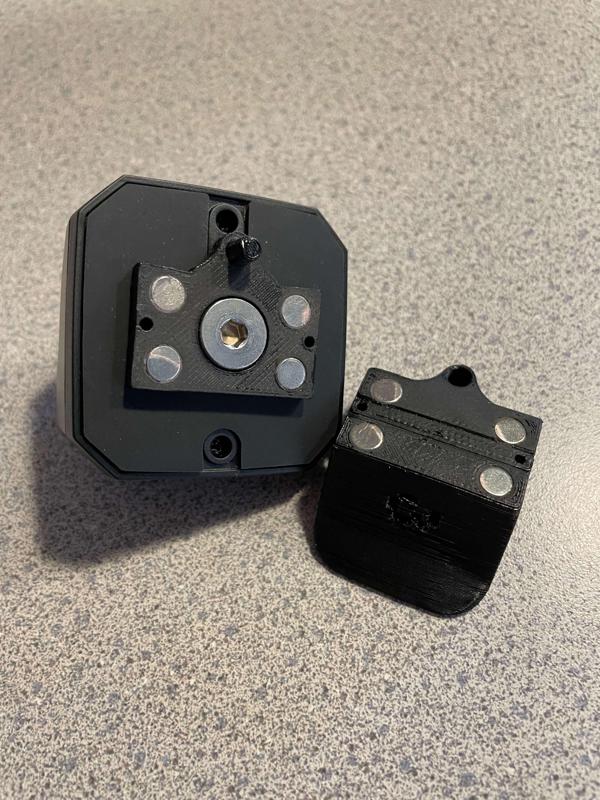 Magnetic Quest 3 Vive Tracker/Tundra Tracker Mount