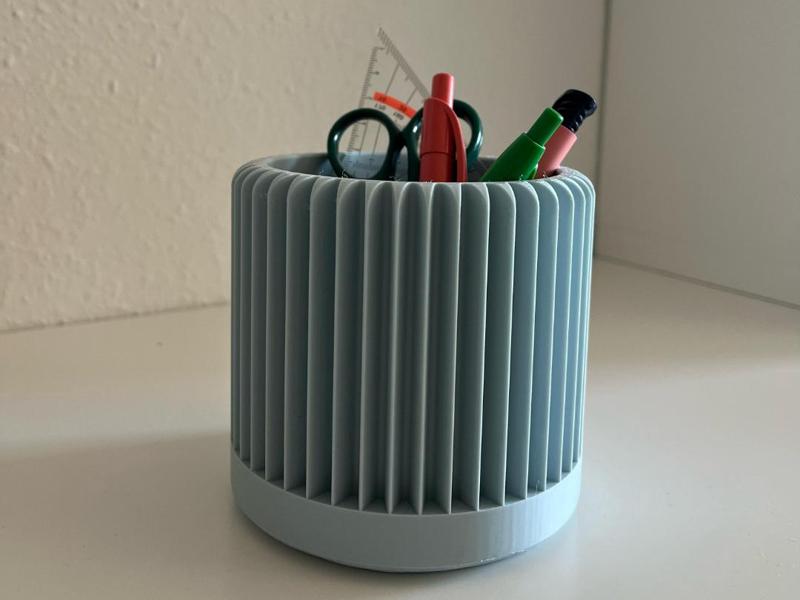 GearStand Pen Holder 