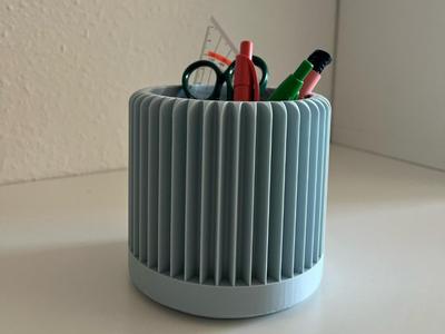 GearStand Pen Holder 