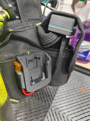 12v DeWalt Battery Mount/Adapter