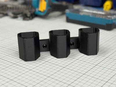 Bosch Professional 12v battery wall mount