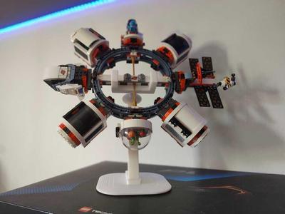 Lego City Modular Space Station 60433 Stand