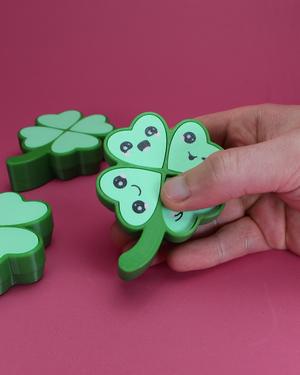 Lucky Clover Fidget Clickers - Keychain Shamrocks - Saint Patrick's Day