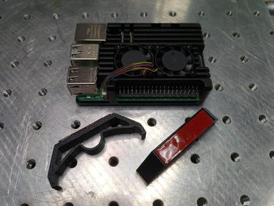 Holder for aluminum Raspberry Pi heatsink