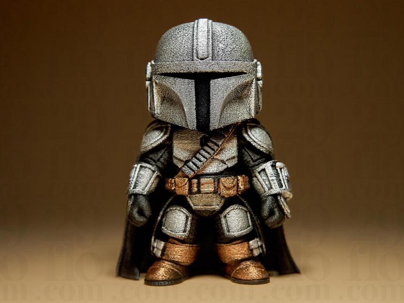 Mini Mandalorian Figurine