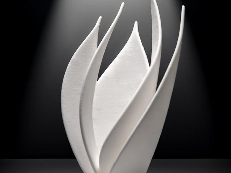 Ascendant Petals – A Minimalist Floral Masterpiece