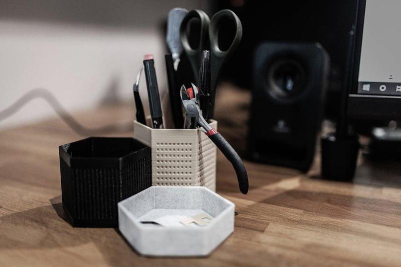 Design desk organizer