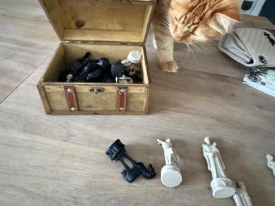 Trojan Chess # Greeks