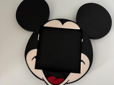 Mickey sticky note holder