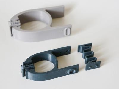 cross axis flexural clamp