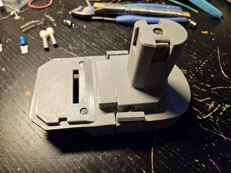 Makita battery for Ryobi