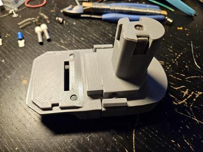 Makita battery for Ryobi
