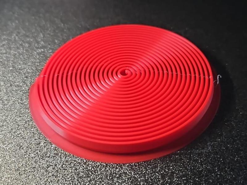 Spiral fidget toy / coaster