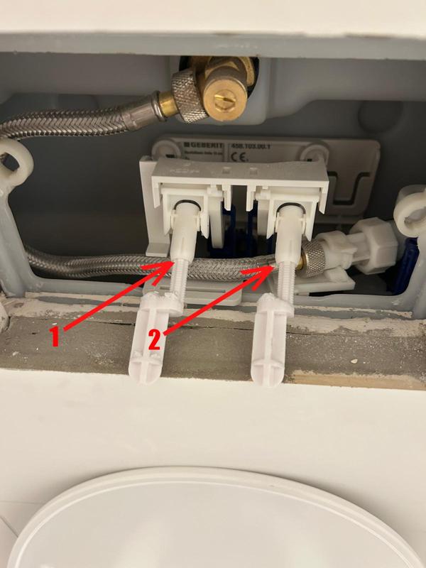 Adapter for Geberit Sigma Flush Plate on UP100 Cistern