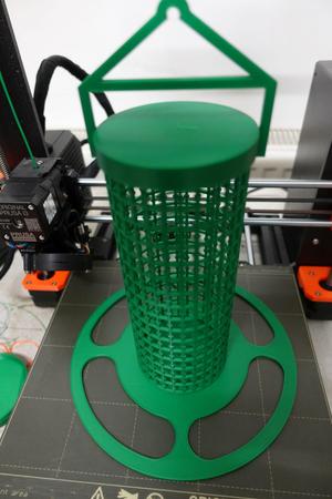 Bird feeder/Futterspender