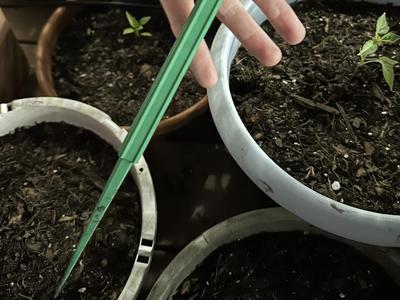 Irrigation stake extender 