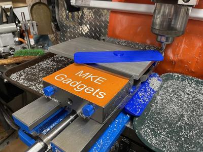 Kurt Vise Side Covers @ MKE Gadgets #217