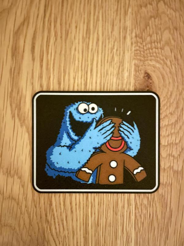 Cookie Monster vs Gingerbread man