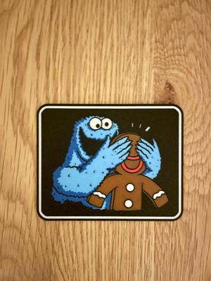 Cookie Monster vs Gingerbread man