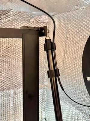 Bowden tube clip
