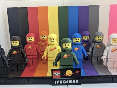 Spaceman Multicolor Nameplate