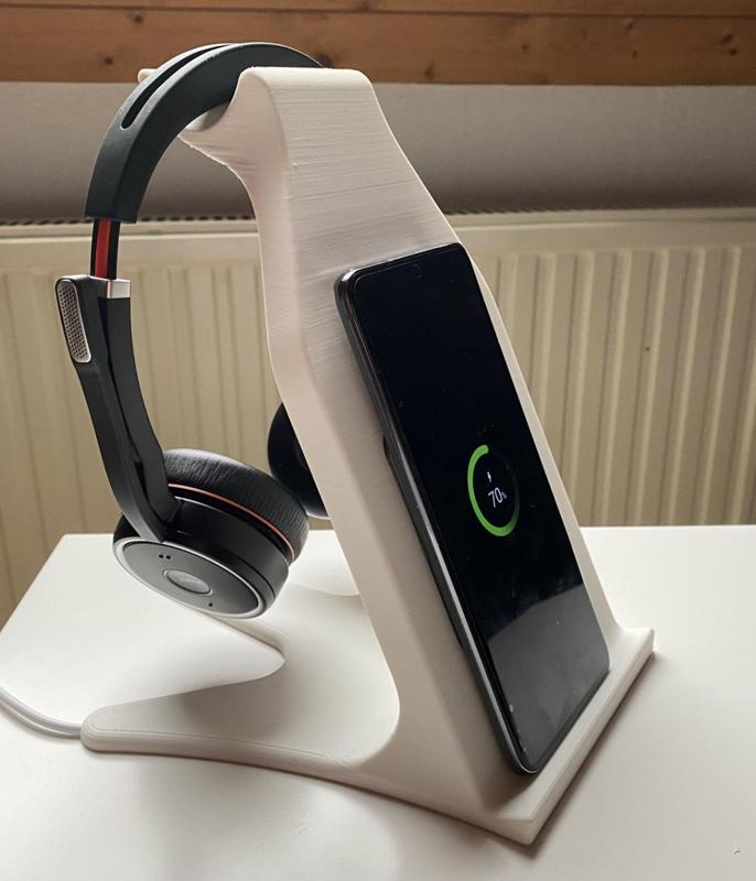 Headset & Smartphone Halterung - wireless charger