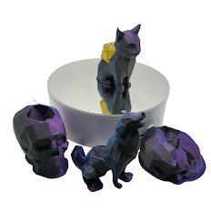 Low Poly D20 Stand Dice Guardians (Cat, Fox, Dog, Skull) DnD